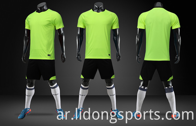 تصميم جديد مخصص للطباعة التسامي الرخيصة شعارات OEM كرة القدم جيرسي لبس نادي كرة القدم موحد